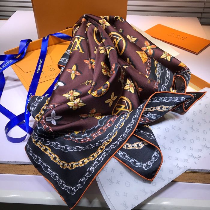 Louis Vuitton Scarf LVS00118